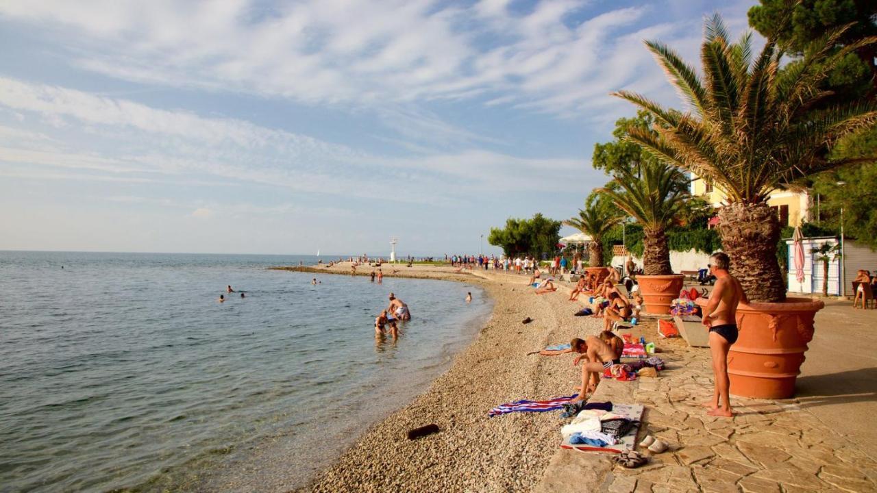 Apartma Lavela Izola Exterior photo